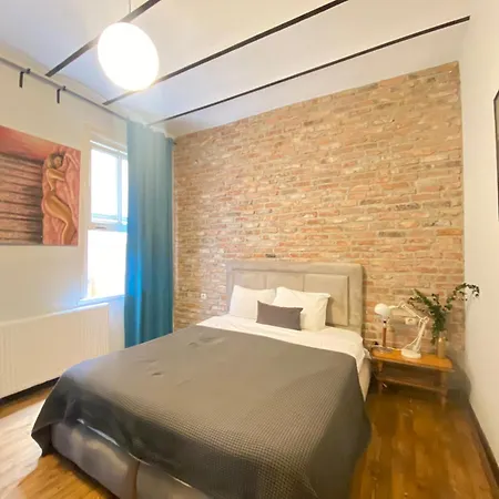 Appartement Authentic 1br Beyoglu Flat - Walk To Istiklal *