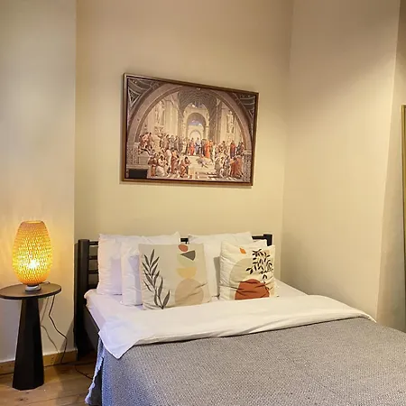 Authentic 1br Beyoglu Flat - Walk To Istiklal *