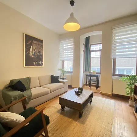 Authentic 1br Beyoglu Flat - Walk To Istiklal * Istambul